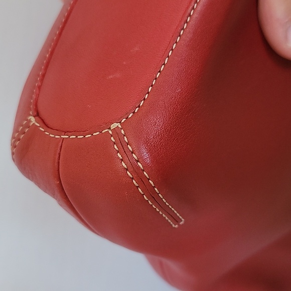 Coach Vintage red leather legacy crossbody messenger - Picture 6 of 16